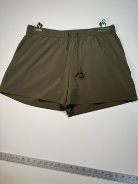 tek gear Olive Utility Drawstring Athletic Shorts
